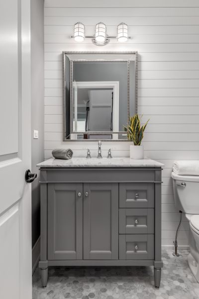 Vanity Refacing in Bastrop