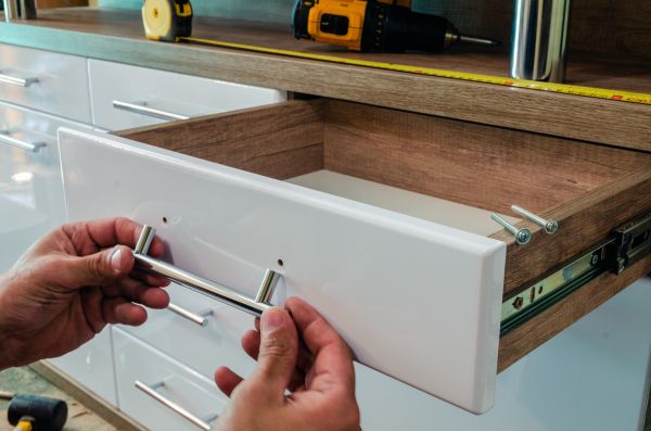 Drawer Handles Replacement in Bastrop