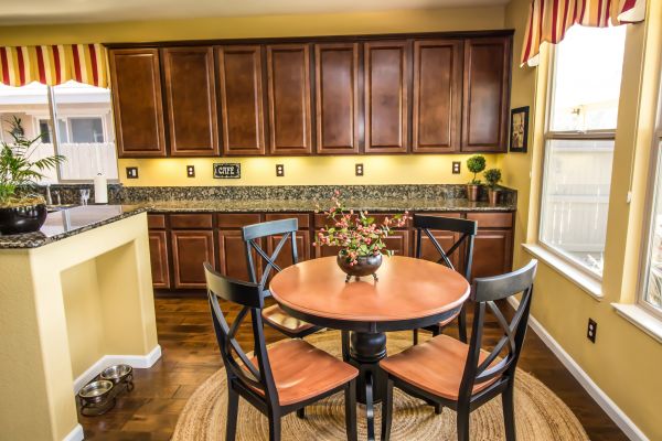 Oak Cabinet Remodeling in Bastrop